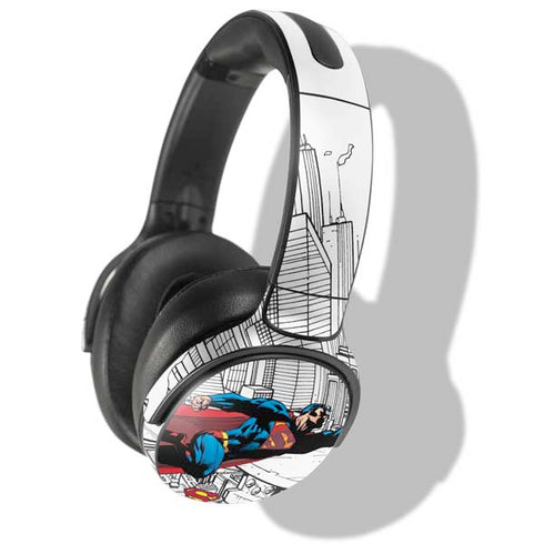 DC Comics Superman Flying Over City Pose Skullcandy Venue Skin
