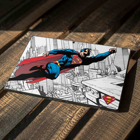 DC Comics Superman Flying Over City Pose Surface Pro 6 Skin