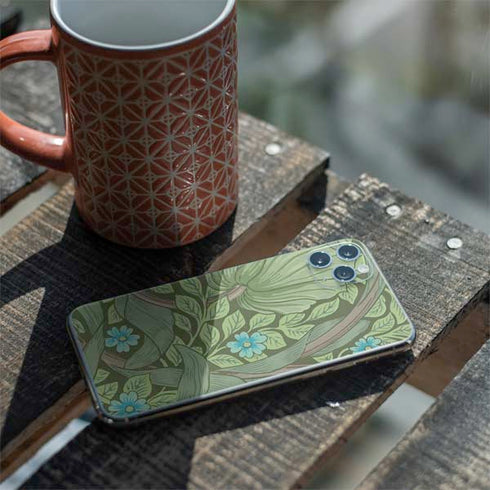 William Morris Forget-Me-Nots iPhone 11 Pro Max Skin