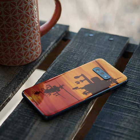 Four AH-64 Apache Helicopters Galaxy S10e Skin