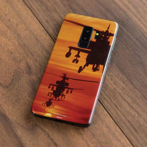 Four AH-64 Apache Helicopters Galaxy S9 Plus Skin