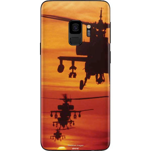 Four AH-64 Apache Helicopters Galaxy S9 Skin