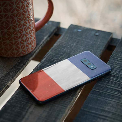 French Flag Distressed Galaxy S10e Skin