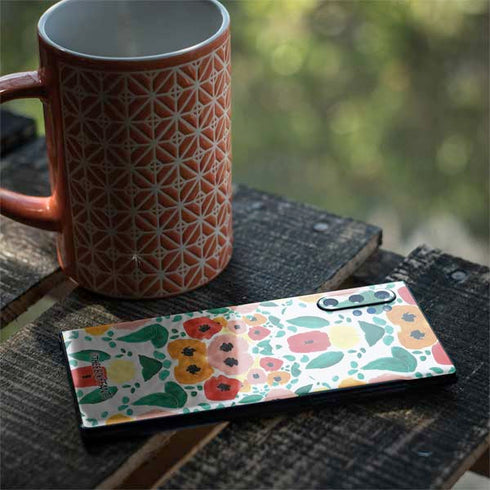 Bouffants and Broken Hearts Geometric Flowers Galaxy Note 10 Plus Skin