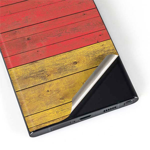German Flag Dark Wood Galaxy S22 Ultra Skin