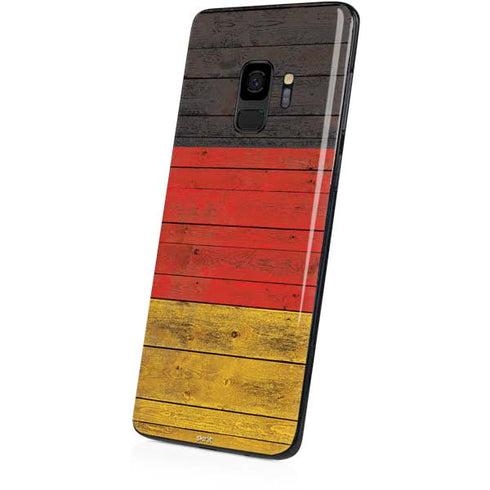 German Flag Dark Wood Galaxy S9 Skin