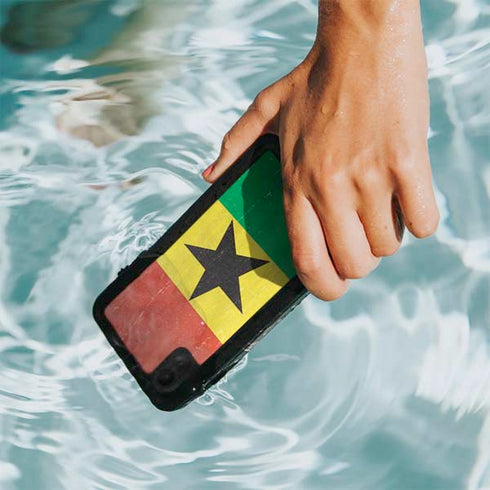 Ghana Flag Distressed iPhone XR Waterproof Case