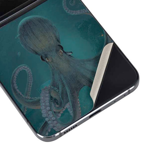 Giant Octopus by Vincent Hie Galaxy Z Flip5 5G Skin