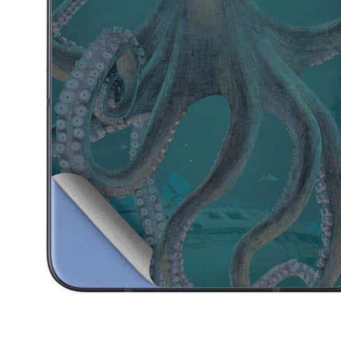 Giant Octopus by Vincent Hie Galaxy Z Fold5 5G Skin