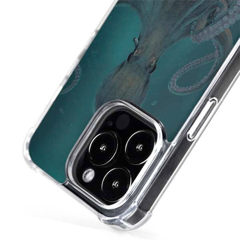 Vincent Hie Giant Octopus iPhone 14 Pro MagSafe Case