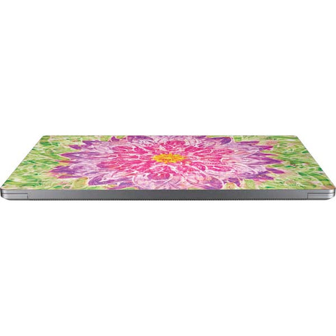 Ginseng Flower Universal Laptop 15in (12.2 x 8.8in) Skin