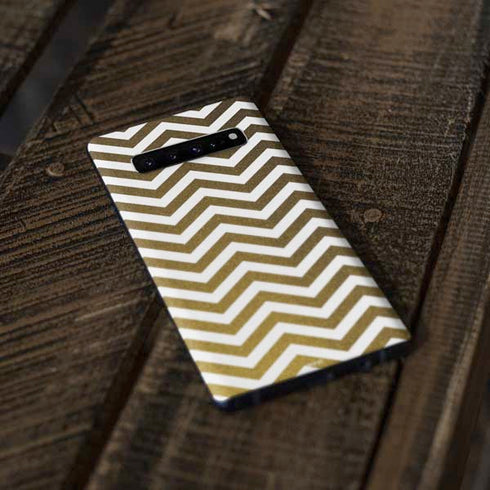 Gold Chevron Galaxy S10 Skin