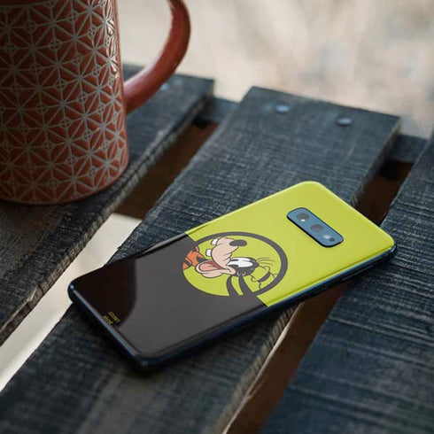 Disney Friends Goofy Galaxy S10e Skin