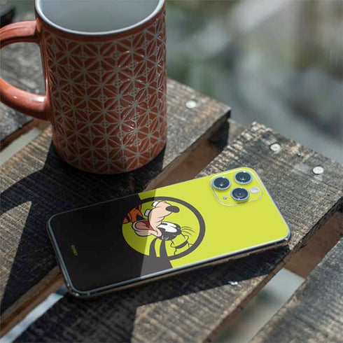 Disney Friends Goofy iPhone 11 Pro Skin