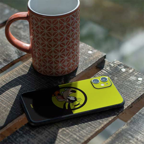 Disney Friends Goofy iPhone 11 Skin
