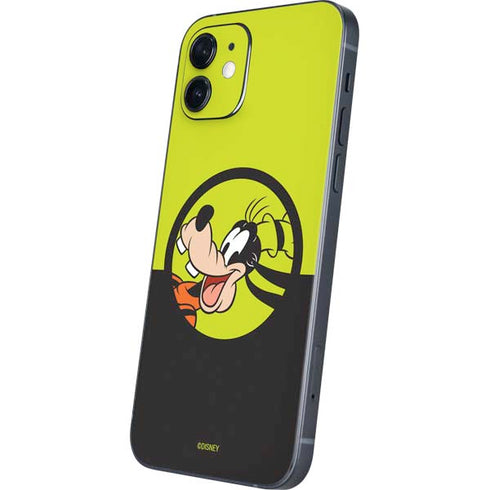 Disney Friends Goofy iPhone 12 Skin