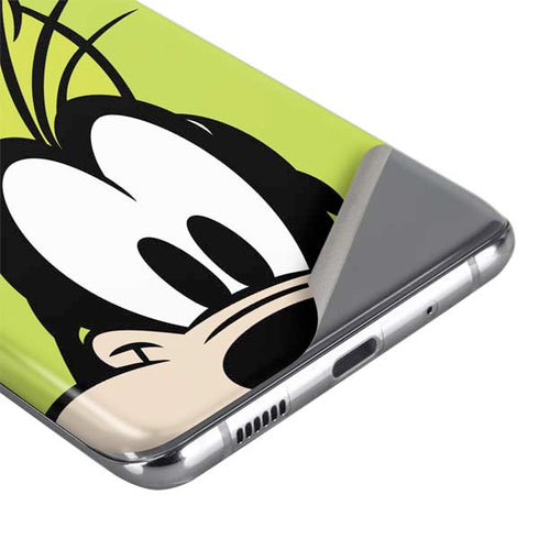 Disney Friends Goofy Up Close Galaxy S20 Plus Skin