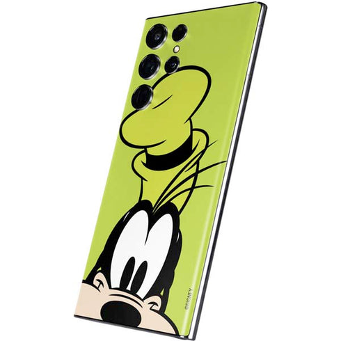 Disney Friends Goofy Up Close Galaxy S22 Ultra Skin