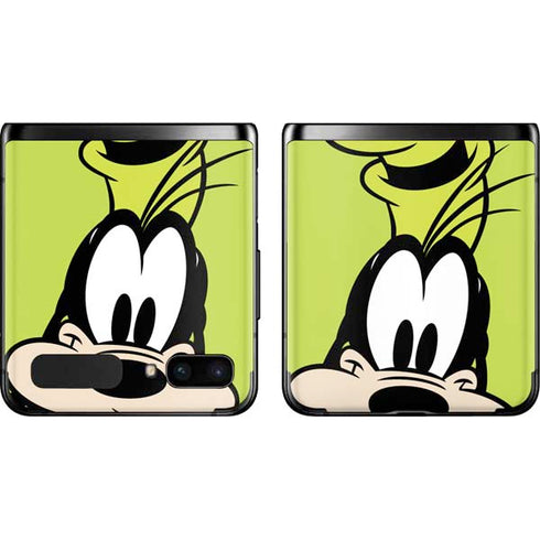 Disney Friends Goofy Up Close Galaxy Z Flip Skin