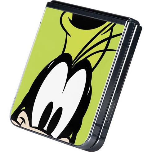 Disney Friends Goofy Up Close Galaxy Z Flip5 5G Skin