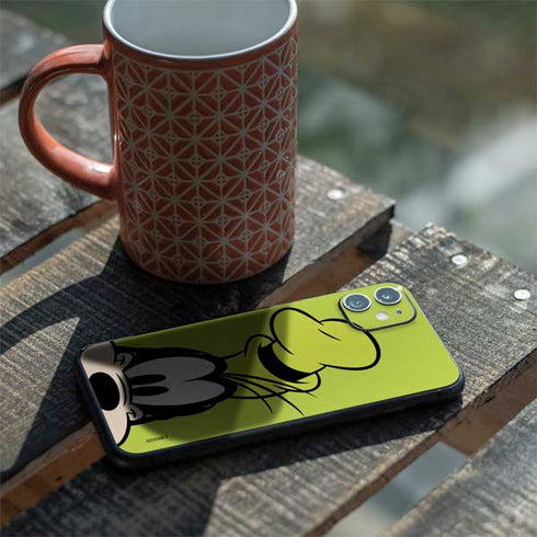 Disney Friends Goofy Up Close iPhone 11 Skin