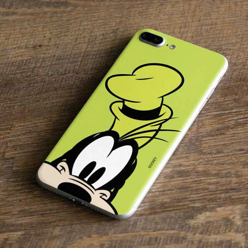 Disney Friends Goofy Up Close iPhone 7 Plus Skin