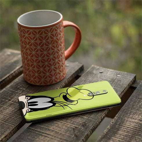 Disney Friends Goofy Up Close OnePlus 7 Pro Skin