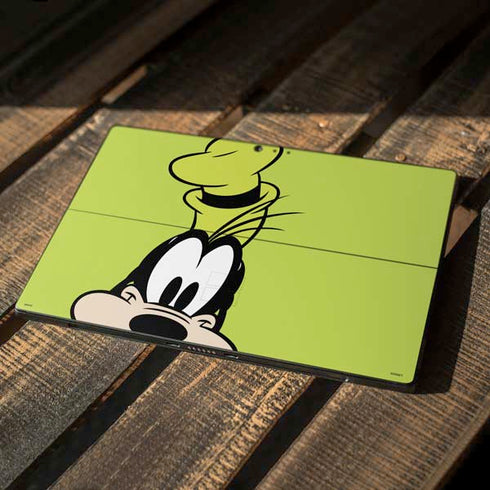 Disney Friends Goofy Up Close Surface Pro 6 Skin