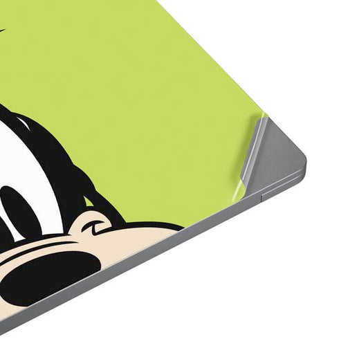 Disney Friends Goofy Up Close Universal Laptop 13in (10.6 x 7.6in) Skin