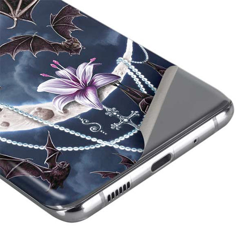 Gothic Moon with Bats and Flowers by Sarah Richter Galaxy S20 Plus Skin