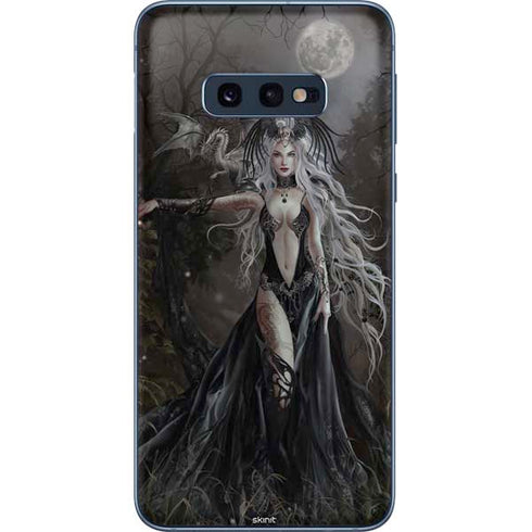 Gothic Princess with Silver Dragon by Nene Thomas Galaxy S10e Skin