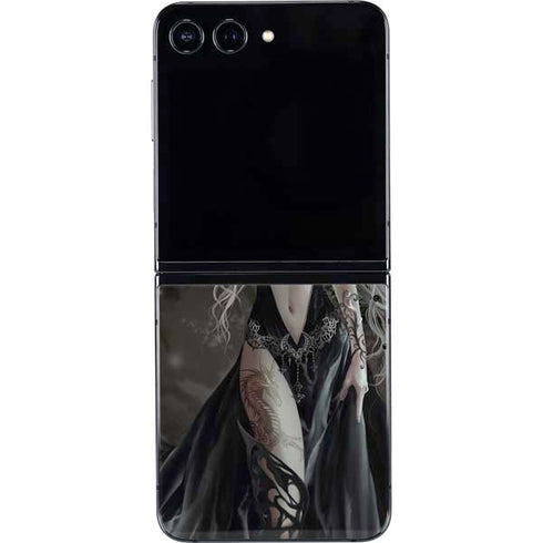 Gothic Princess with Silver Dragon by Nene Thomas Galaxy Z Flip5 5G Skin