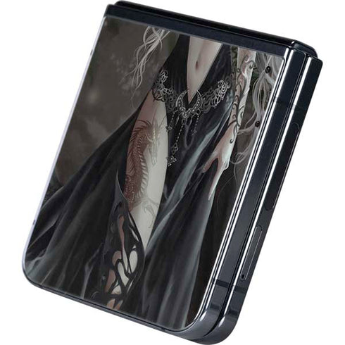 Gothic Princess with Silver Dragon by Nene Thomas Galaxy Z Flip5 5G Skin