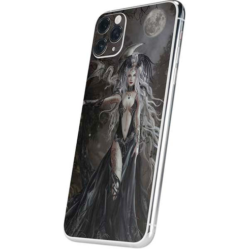 Gothic Princess with Silver Dragon by Nene Thomas iPhone 11 Pro Max Skin