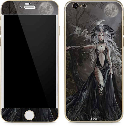 Gothic Princess with Silver Dragon by Nene Thomas iPhone 6/6s Skin
