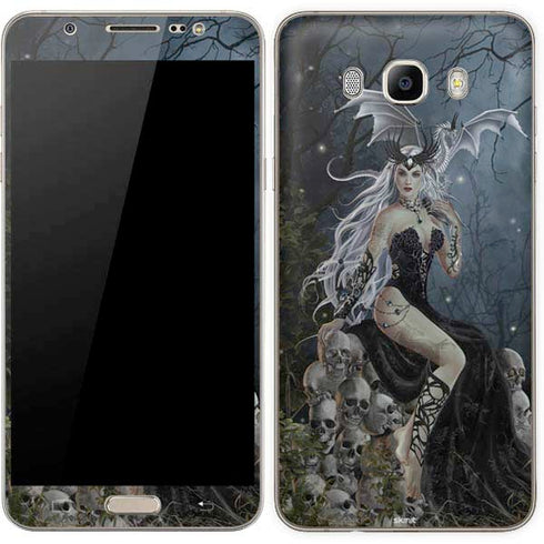 Gothic Queen with Silver Dragon by Nene Thomas Galaxy J7 Skin