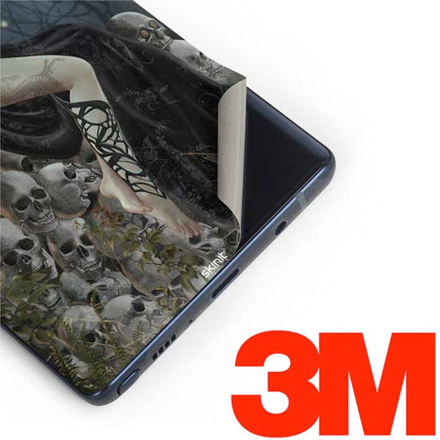 Gothic Queen with Silver Dragon by Nene Thomas Galaxy Note 9 Skin