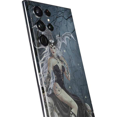 Gothic Queen with Silver Dragon by Nene Thomas Galaxy S22 Ultra Skin