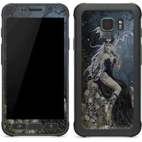 Gothic Queen with Silver Dragon by Nene Thomas Galaxy S7 Active Skin
