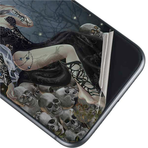 Gothic Queen with Silver Dragon by Nene Thomas iPhone 11 Skin