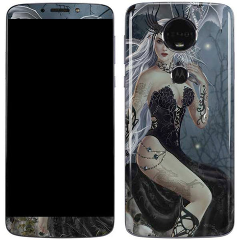 Gothic Queen with Silver Dragon by Nene Thomas Moto E5 Plus Skin