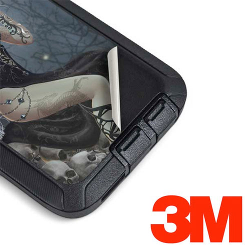 Gothic Queen with Silver Dragon by Nene Thomas Otterbox Defender Galaxy Skin