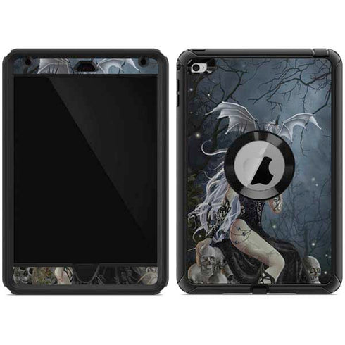 Gothic Queen with Silver Dragon by Nene Thomas Otterbox Defender iPad Skin