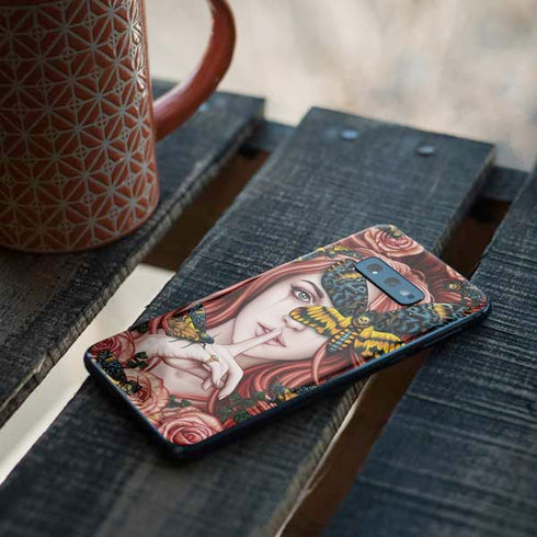 Gothic Woman and Death Moth Butterflies by Sarah Richter Galaxy S10e Skin