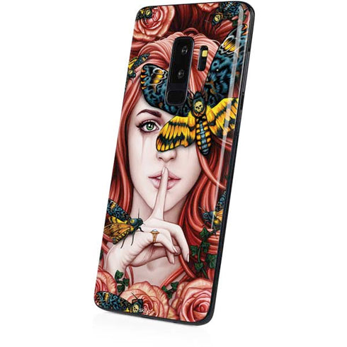 Gothic Woman and Death Moth Butterflies by Sarah Richter Galaxy S9 Plus Skin
