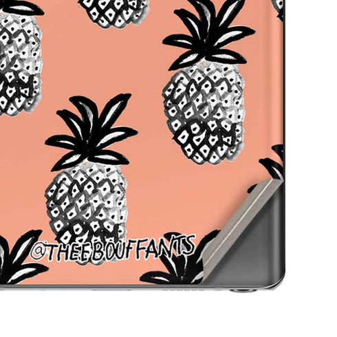 Bouffants and Broken Hearts Gray Scale Pineapple Galaxy Note20 5G Skin