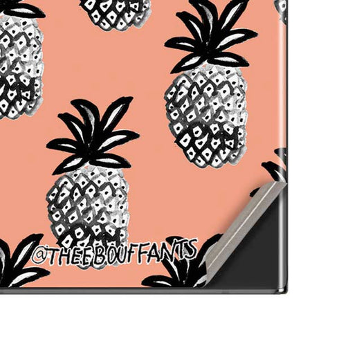 Bouffants and Broken Hearts Gray Scale Pineapple Galaxy Note20 Ultra 5G Skin