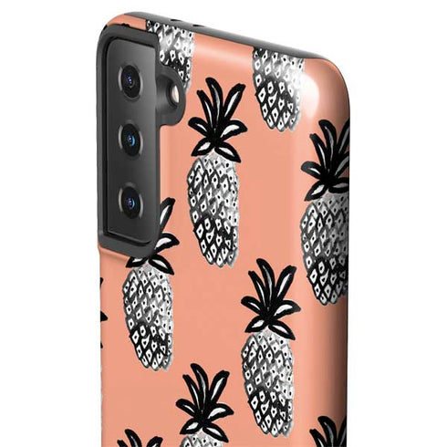 Bouffants and Broken Hearts Gray Scale Pineapple Galaxy S21 FE Pro Case