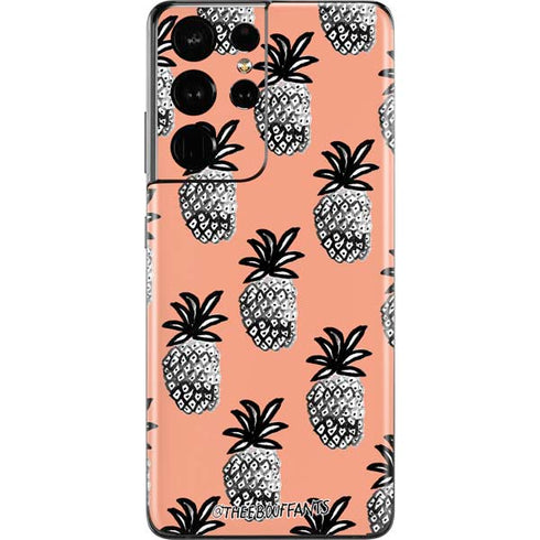 Bouffants and Broken Hearts Gray Scale Pineapple Galaxy S21 Ultra 5G Skin