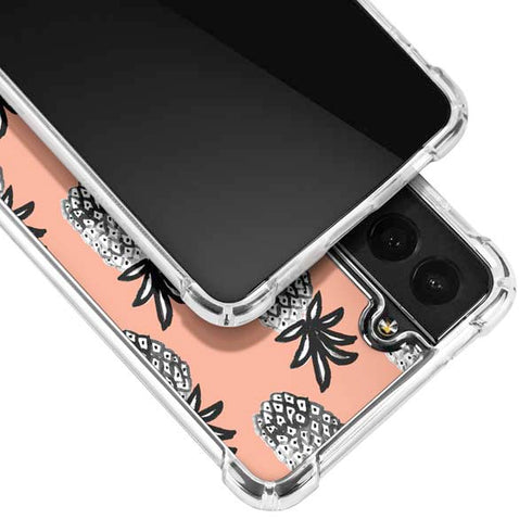 Bouffants and Broken Hearts Gray Scale Pineapple Galaxy S22 Clear Case